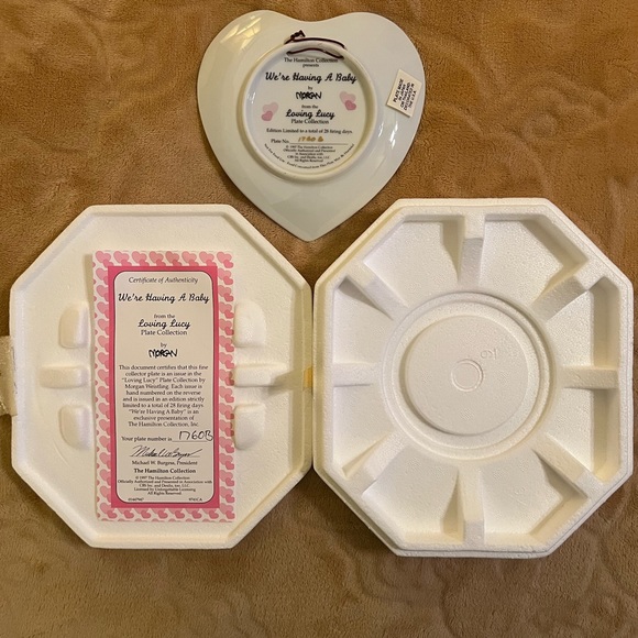 Heart-Shaped Art Piece with Brown and Gold Accents - Picture 10 of 16